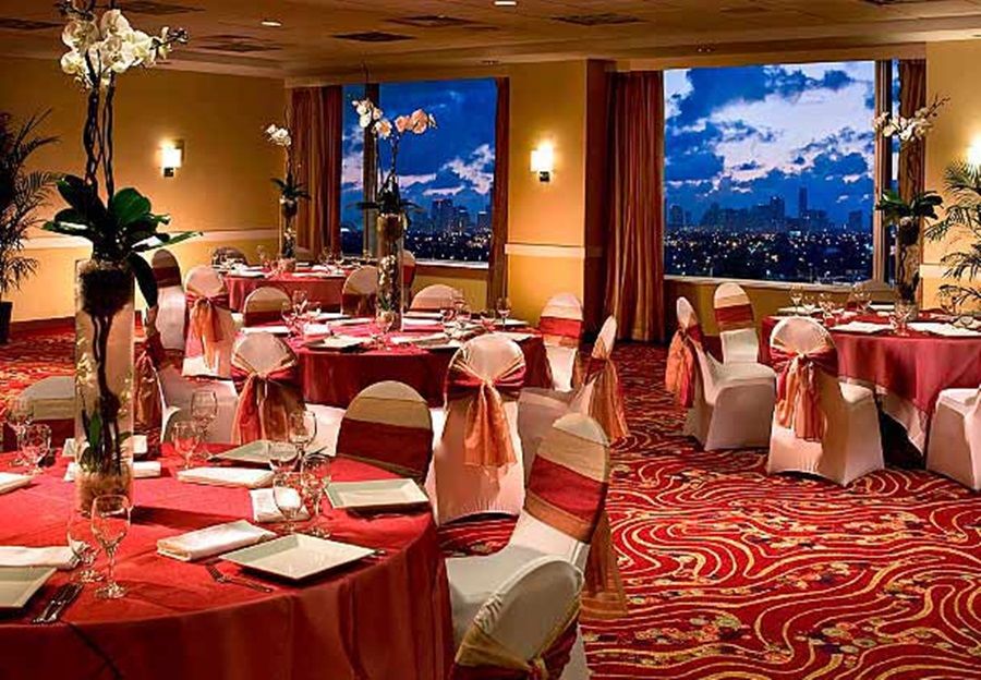 Отель Courtyard By Marriott Miami Airport Экстерьер фото