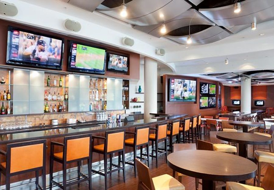 Отель Courtyard By Marriott Miami Airport Экстерьер фото